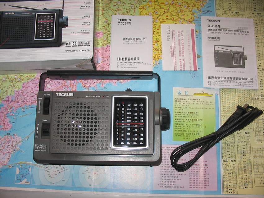 德生新机Ｒ－３０４图片及裸体图片以及对比机型图