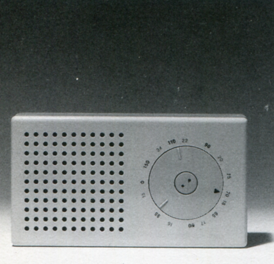 百年经典设计| 所有的 iPhone，都流着它的血脉