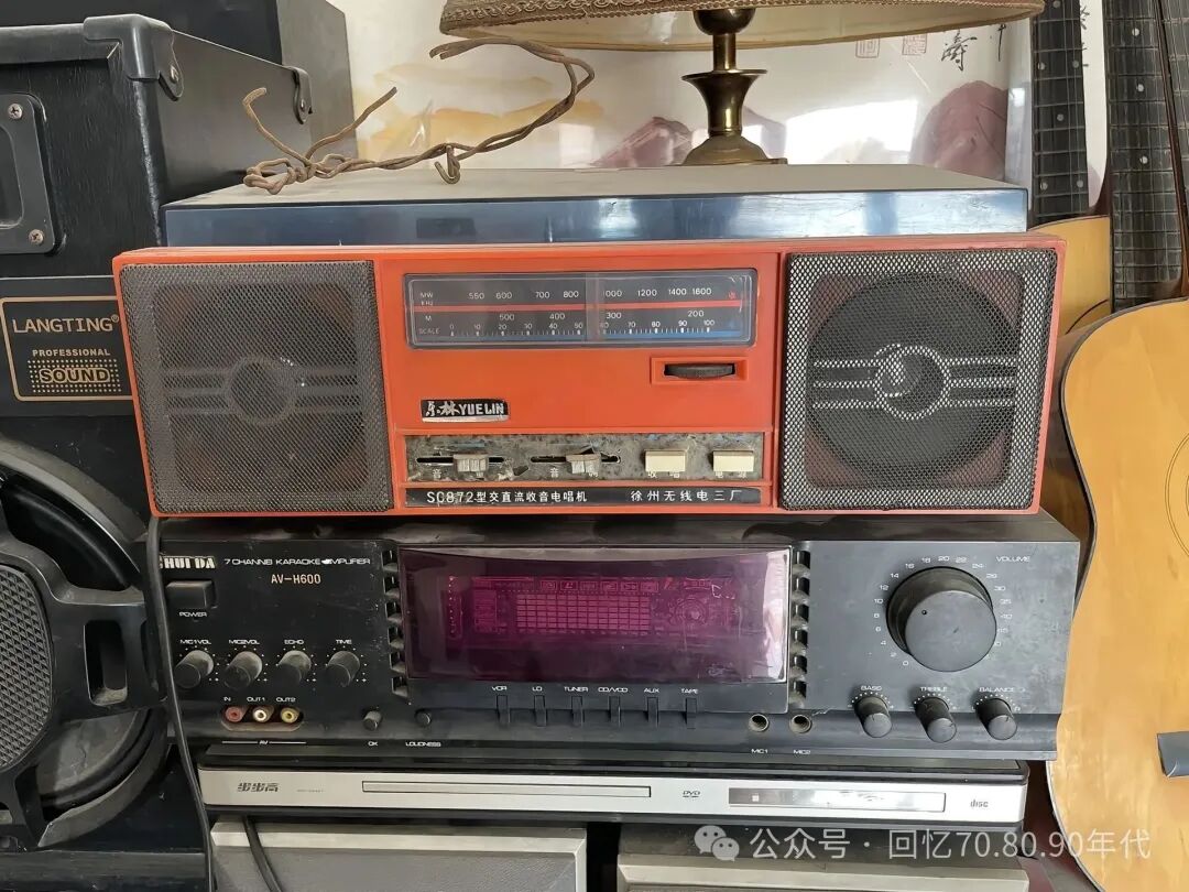 一台老收音机，藏着整个旧时光