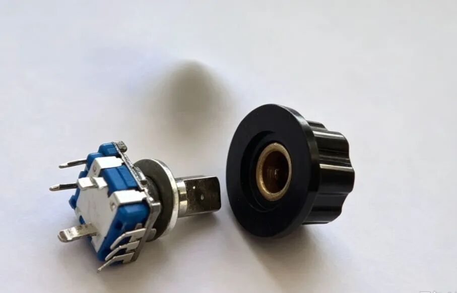 为什么中高端收音机都用飞梭？详细内部构造+简单原理