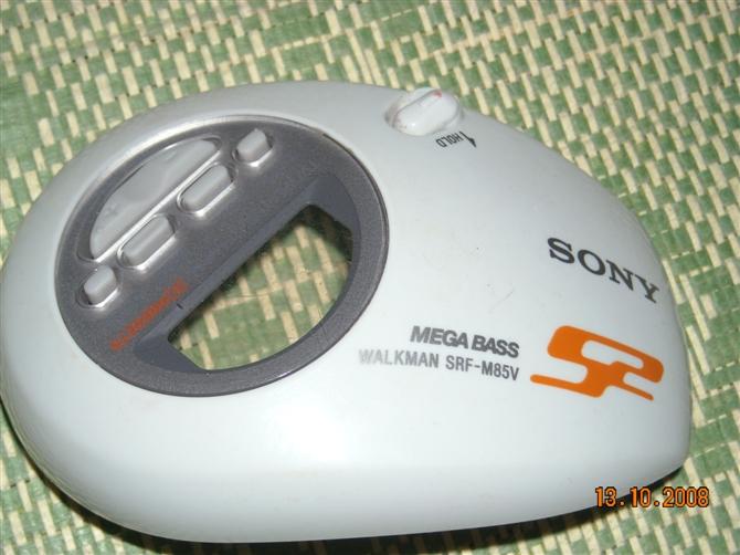 SONY WALKMAN  SRF-M85V 三级图片