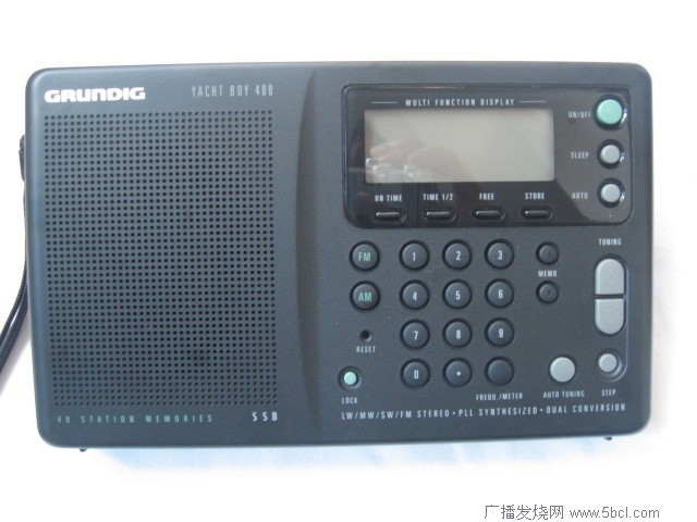 浅谈：GRUNDIG YACHT BOY-400的不同版本